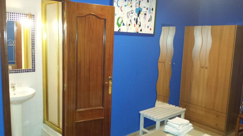 Hostal Rico Madrid Ngoại thất bức ảnh